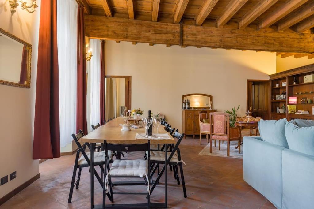 Magnificent 1800 In The Heart Of Verona Luaran gambar