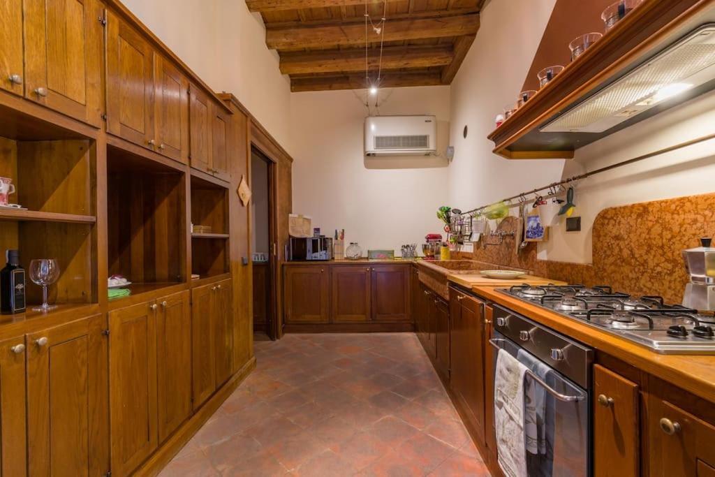 Magnificent 1800 In The Heart Of Verona Luaran gambar