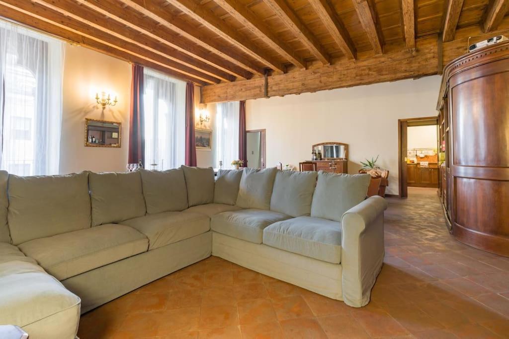 Magnificent 1800 In The Heart Of Verona Luaran gambar